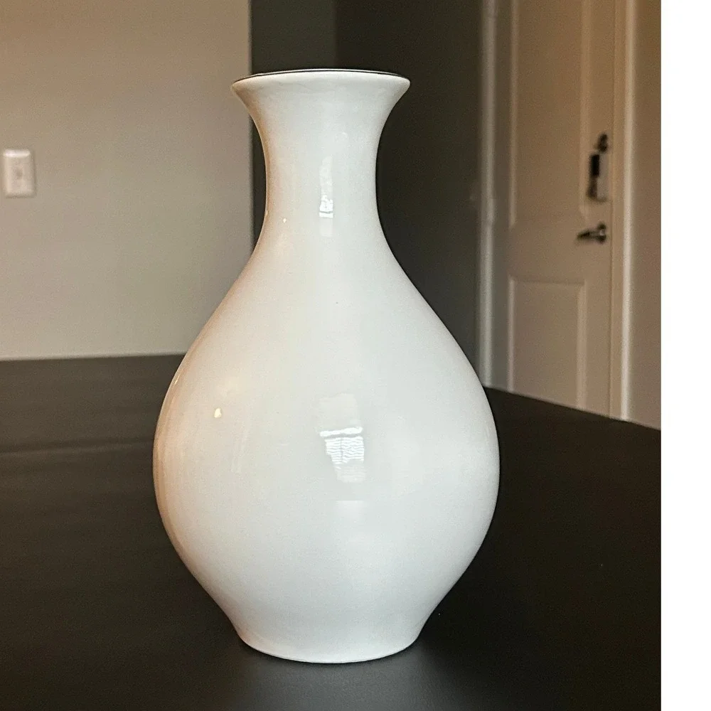 Providence At Home White Ceramic Vase Gold Metallic Roses 3D Floral 9.5 inch